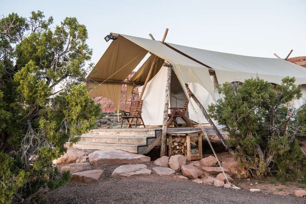 Under Canvas Moab Phòng bức ảnh